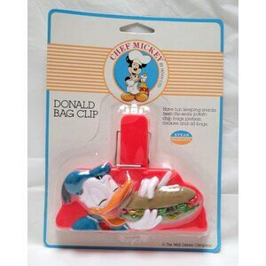 Vintage Disney Chef Mickey Donald Duck 3D Bag Clip #18020 Made in Hong Kong